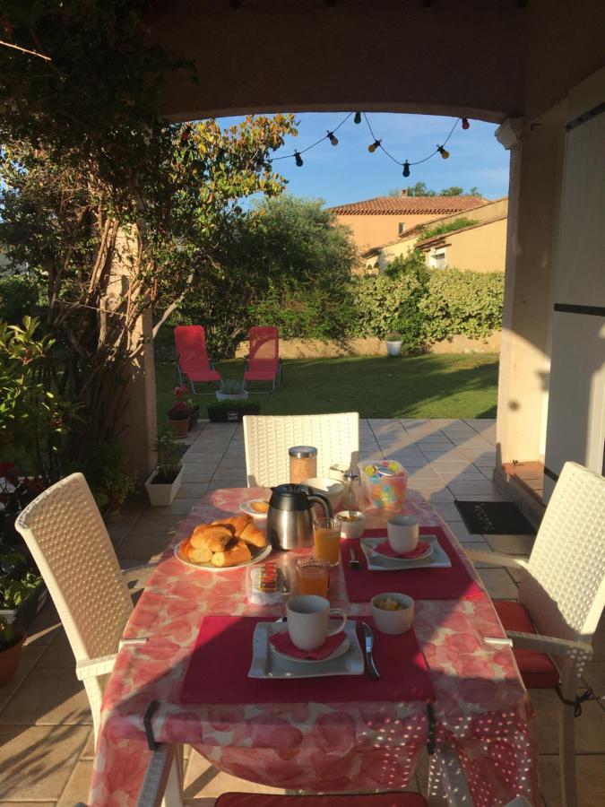 Bed and Breakfast Entre Olivier Et Mimosa Saint-Cyr-sur-Mer Exterior foto